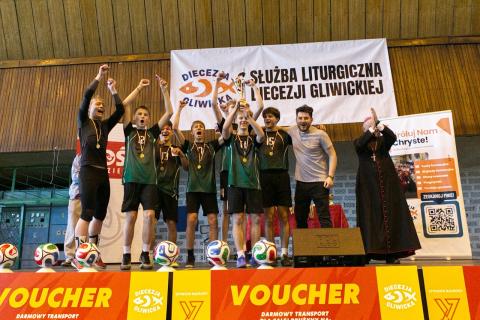 Zagrały 42 drużyny, czyli prawie 300 zawodników